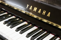 ヤマハ　YAMAHA　UX3中古ピアノ