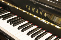 ヤマハ　YAMAHA　b113SC2中古ピアノ