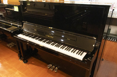 ヤマハ　YAMAHA　YUS3中古ピアノ