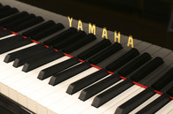 ヤマハ　YAMAHA　C1中古ピアノ