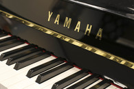 ヤマハ　YAMAHA　b113SC2中古ピアノ