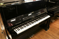 ヤマハ　YAMAHA　UX1中古ピアノ