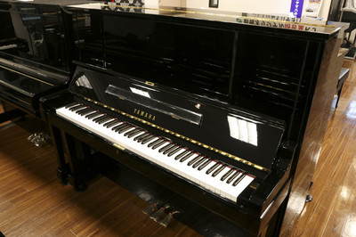 ヤマハ　YAMAHA　UX3中古ピアノ