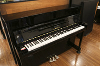 ヤマハ　YAMAHA　b113中古ピアノ