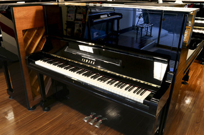 ヤマハ　YAMAHA　U3M中古ピアノ