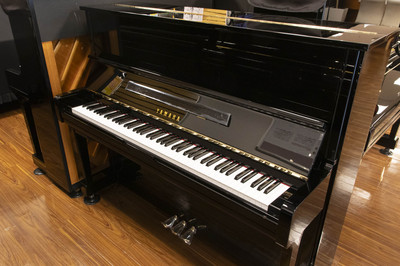 ヤマハ　YAMAHA　U100中古ピアノ